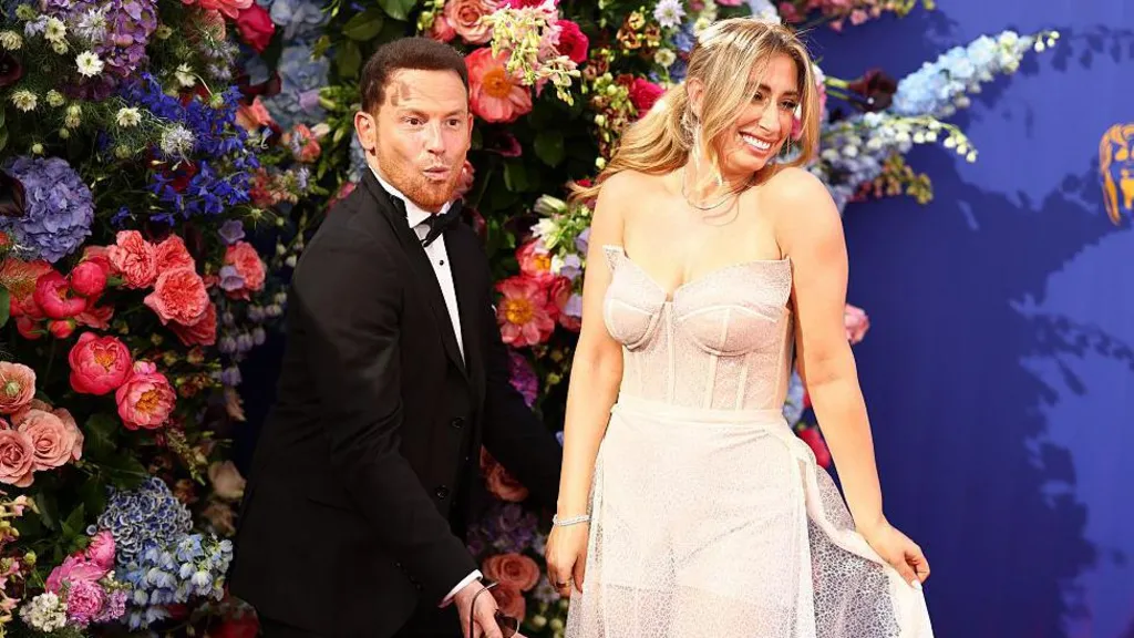 Baftas 2025: A wedding dress, party plans and Alan Cumming&#039;s four suits
