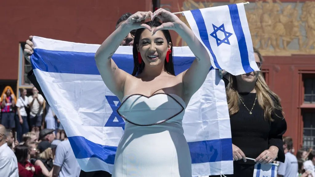 &#039;I&#039;ve practised being booed&#039; Israel&#039;s Eurovision entry tells BBC