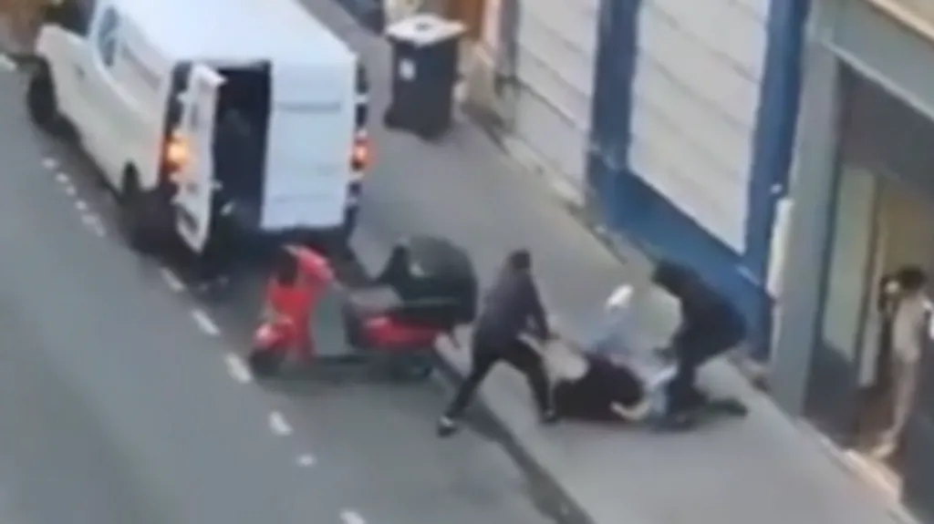 Cryptocurrency boss&#039;s daughter escapes kidnap gang in Paris street