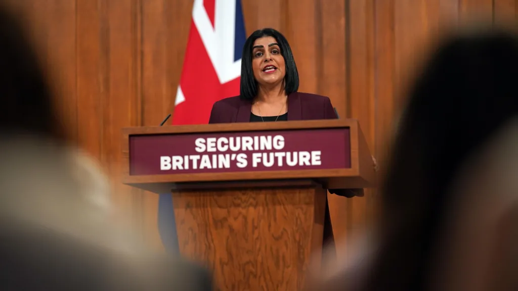 Prison shake-up announced to deal with overcrowding