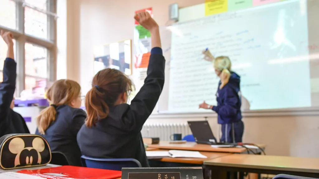 Ministers face above projected teacher and NHS pay deals