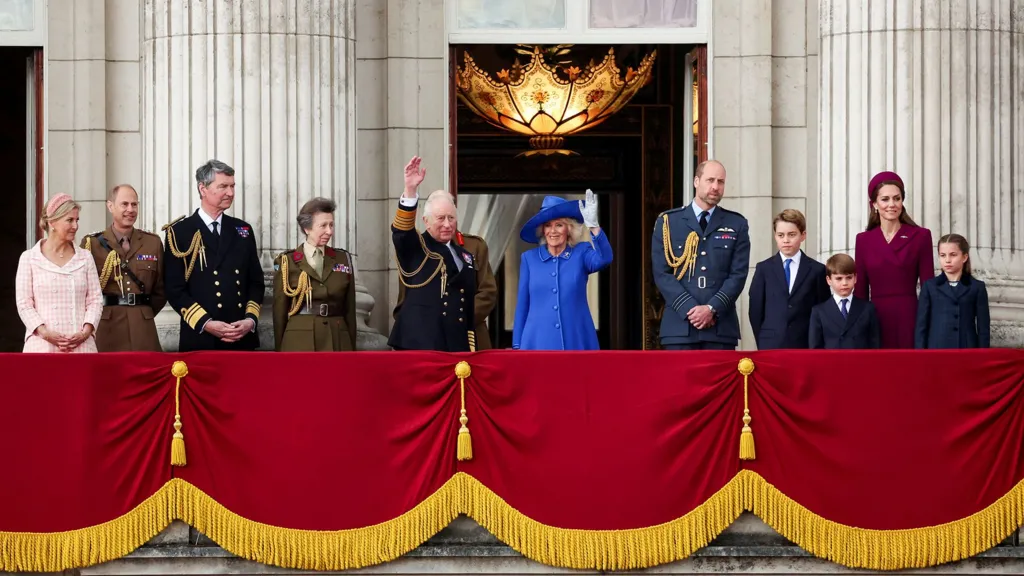 Veterans, royals and a packed Mall - the celebrations in pictures
