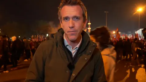 BBC&#039;s Mark Lowen deported from Turkey after covering protests
