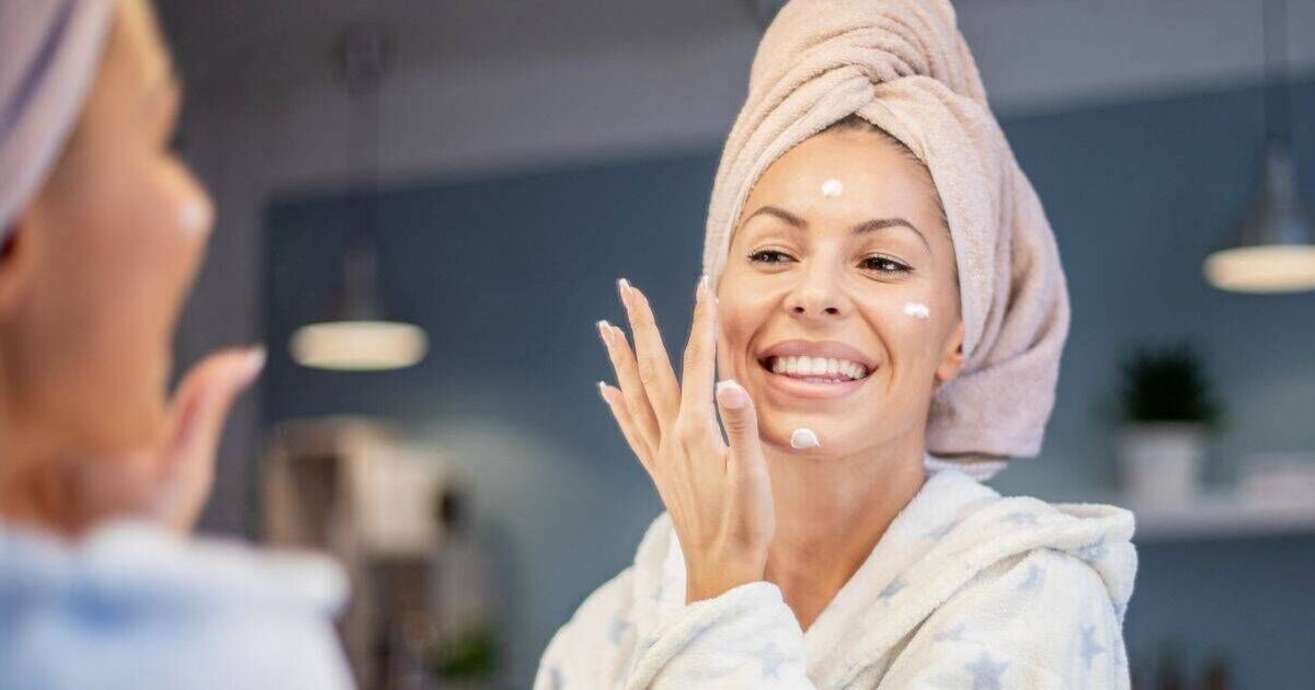 Beauty fans swear by L'Oreal 'youth in a pot' anti-ageing cream that's now 50% off