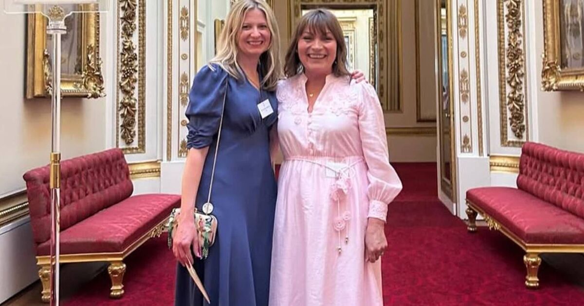 Lorraine Kelly wows in &#039;youthful&#039; pink dress that&#039;s perfect for summer