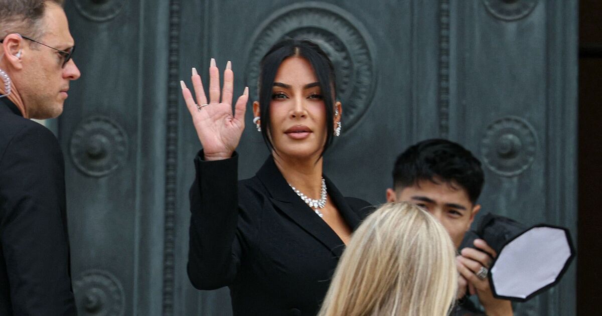 Kim Kardashian admits &#039;I thought I was going to die&#039; as she faces armed robbers again
