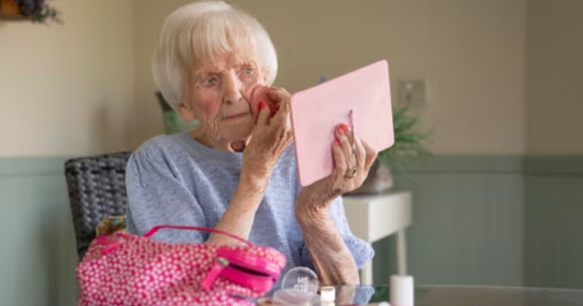 This Morning fans in tears over elderly influencer as they can't believe her real age