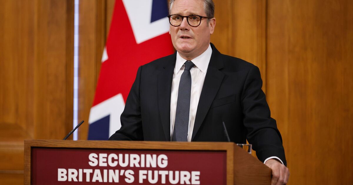 Better English standards and decade in UK to be demanded before citizenship