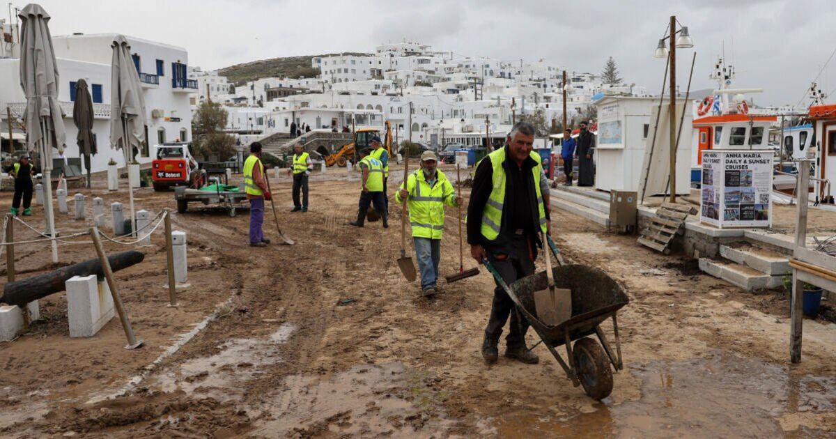 State of emergency declared on two Greek islands as people told to stay at home