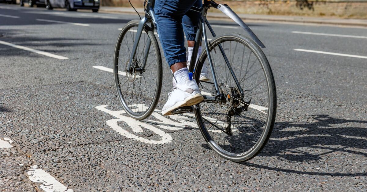 Fury in UK&#039;s &#039;prettiest&#039; village as new cycle lane threatens to tear it apart