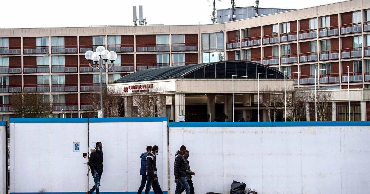 Migration chaos as hotels threaten to evict hundreds of asylum seekers