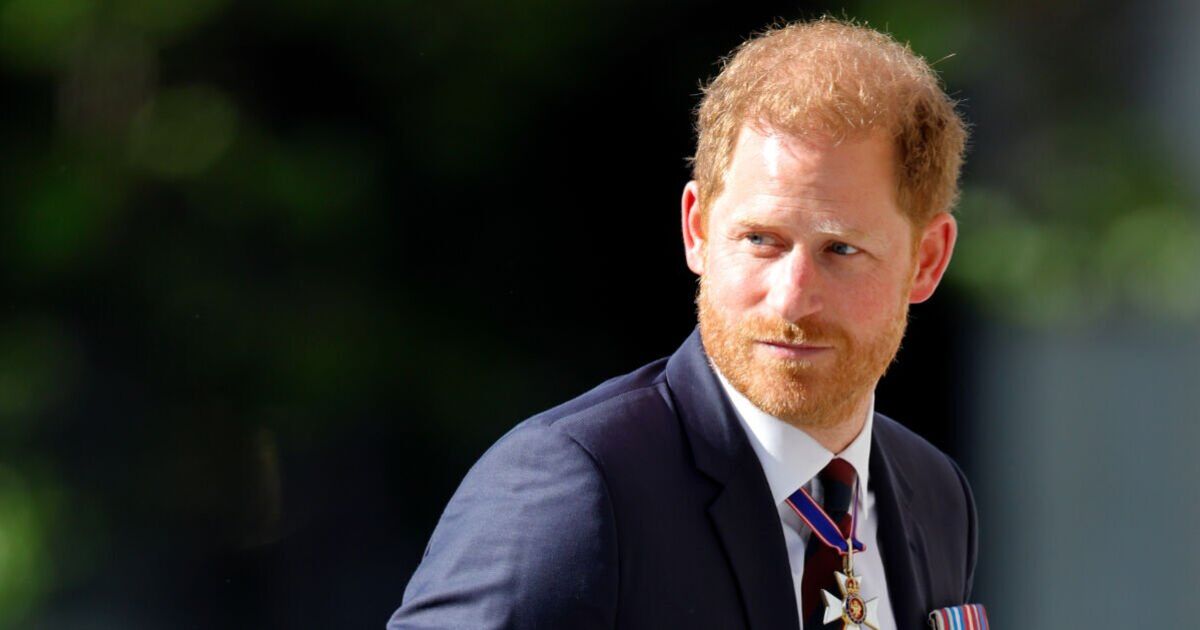 Prince Harry &#039;lonely&#039; after going through &#039;hell of a time&#039; following nightmare week