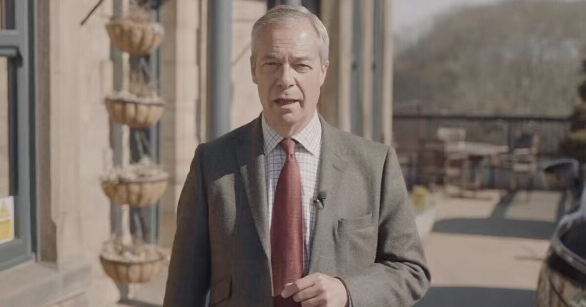 &#039;It&#039;s not going to stop!&#039; Nigel Farage slams at Labour as &#039;500 migrants&#039; cross channel