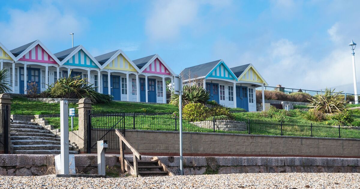 Bizarrely British beach hut row shows exactly who was backbone of our empire