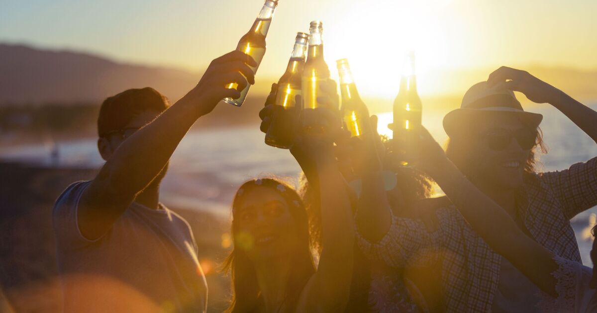 Brits warned over Spain&#039;s strict new public drinking rules between certain hours