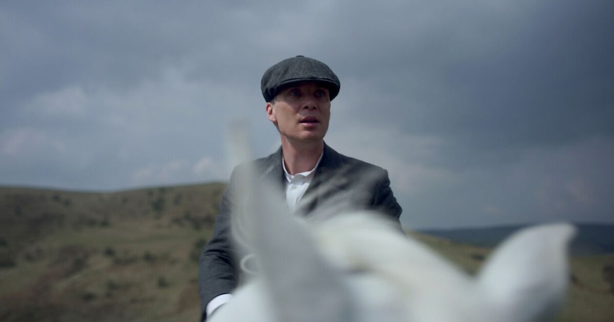 Three-piece suit worn by Cillian Murphy in BBC Peaky Blinders goes up for auction