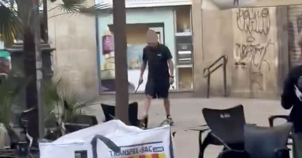 Barcelona machete attack: Horror in streets as armed man &#039;stabs one person in head&#039;