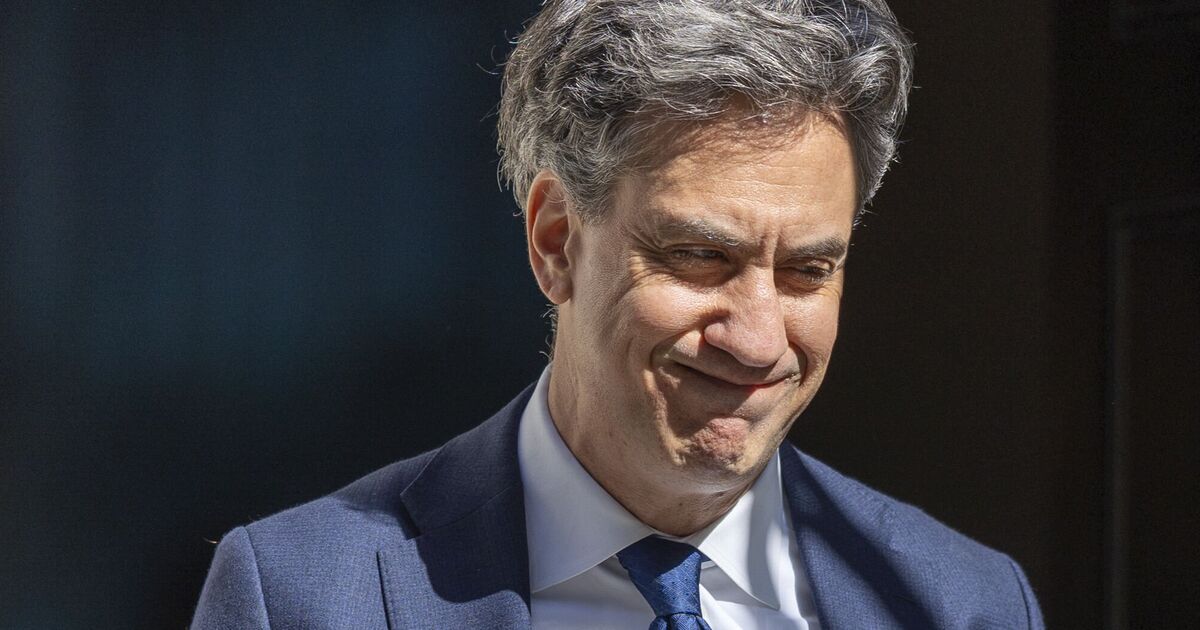 Ed Miliband&#039;s days could be numbered as Keir Starmer refuses to defend him
