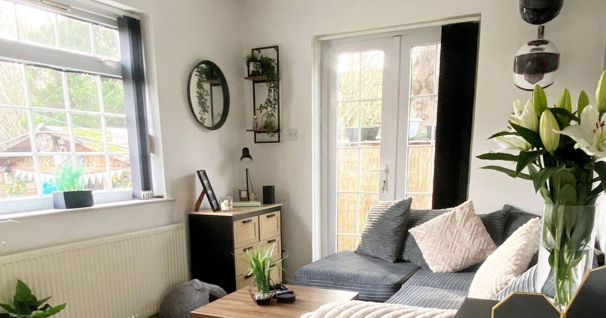 I moved into my nan&#039;s garden and it&#039;s saved me £19k in rent