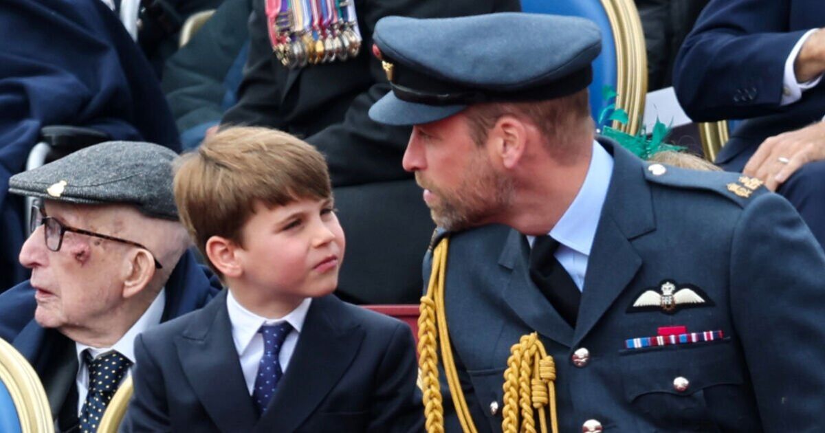 Cheeky Prince Louis steals the show on VE Day tugging at William&#039;s uniform