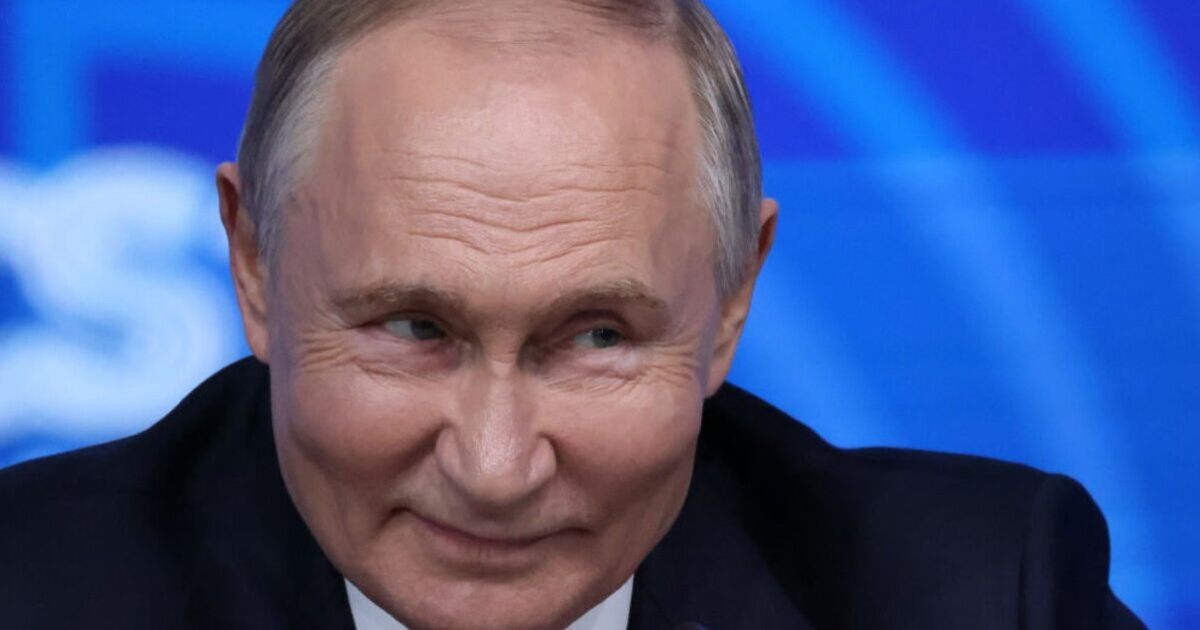 Putin urged to retake Alaska and &#039;burn and drown&#039; Trump&#039;s America in chilling threat