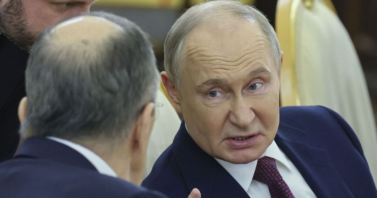 Putin breaks his own &#039;ceasefire&#039; with savage Ukraine bombing as 1,200 Russians wiped out