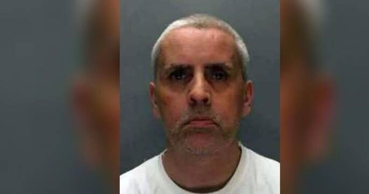 &#039;Evil&#039; career criminal who battered OAP to death dies in prison