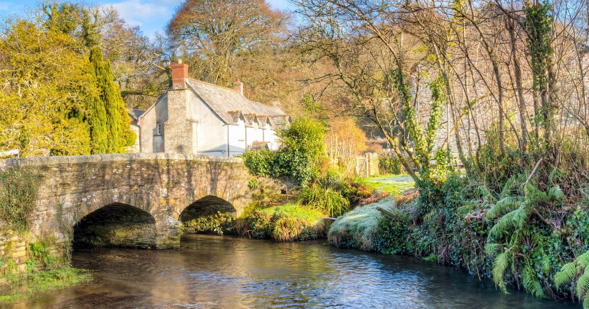 The beautiful little town constantly named the prettiest in Cornwall not on the seaside