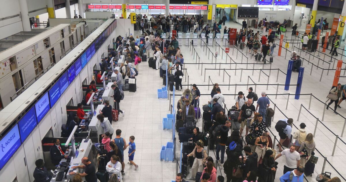 The UK airport making life easier for passengers with plastic bags move