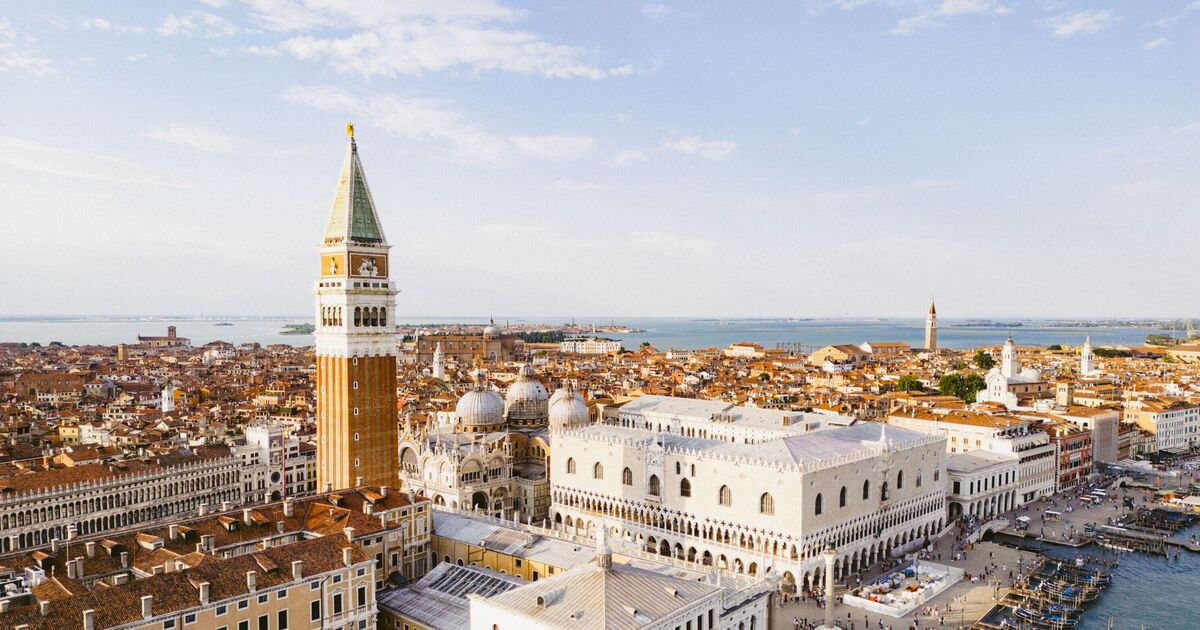Venice hits visitors with extra fee and huge fine for non-payment in blow for tourists