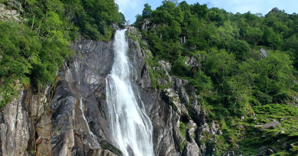 The 'fairytale' holiday destination tourists say 'doesn't look real' – it's in the UK
