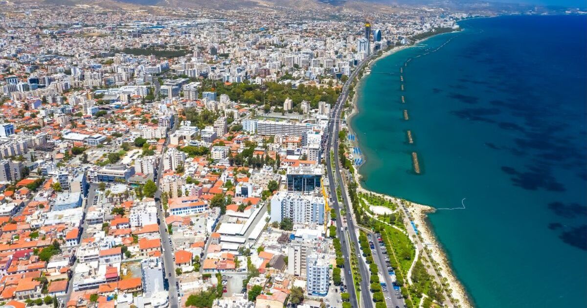 The European seaside city 'perfect for May holiday' with 29C heat and huge 4-mile beach