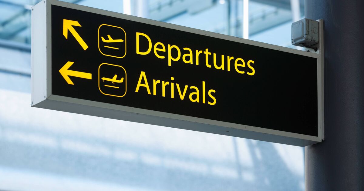 Airport warning as mobile phone rule could see UK tourists &#039;denied boarding&#039;