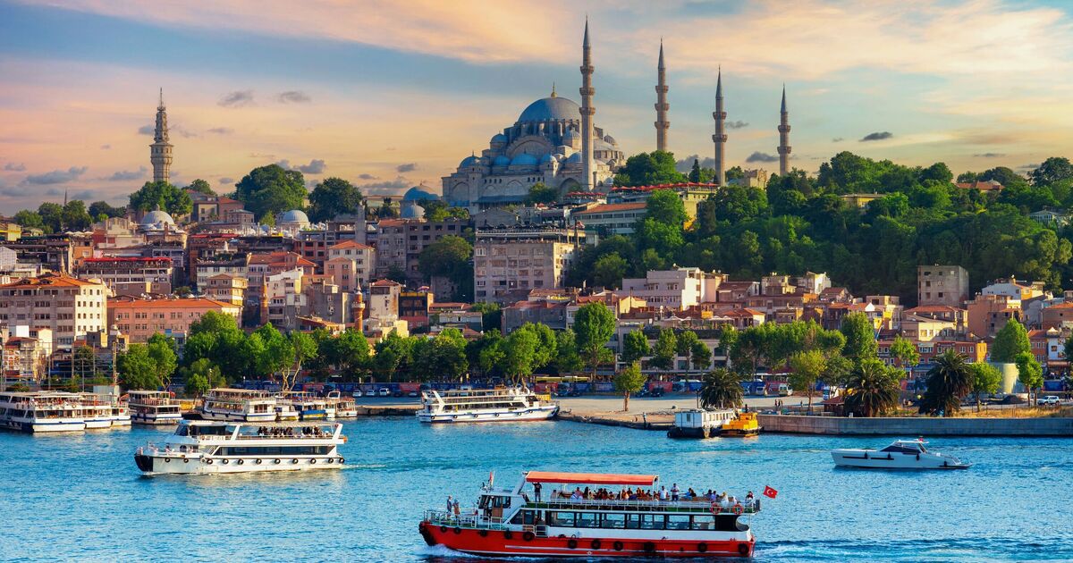 Major airline launches three new UK flights a week to world&#039;s most visited city